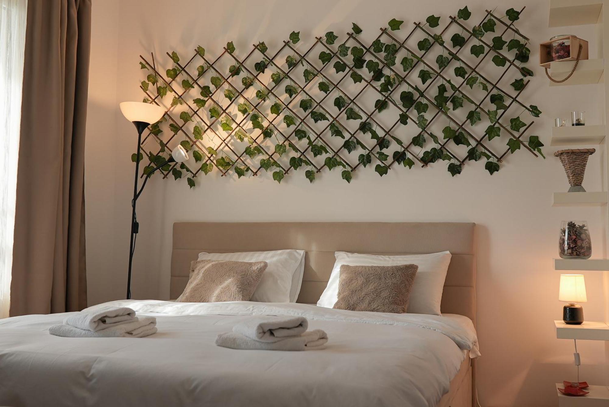 Victoria Avenue Apartments Bucarest Esterno foto