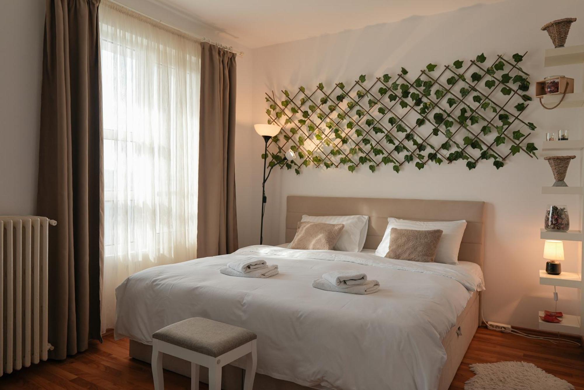 Victoria Avenue Apartments Bucarest Esterno foto