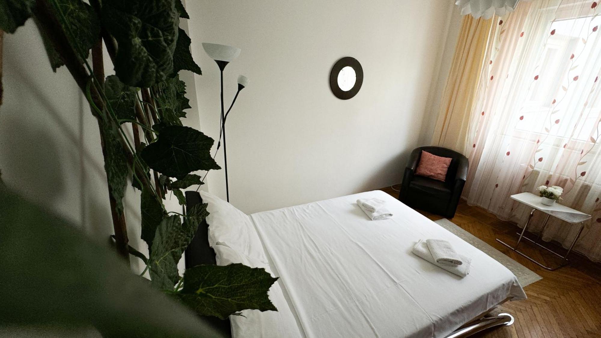 Victoria Avenue Apartments Bucarest Esterno foto